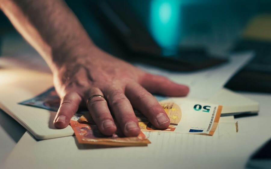 Пять привычек которые освободят тысячи евро в вашем бюджете