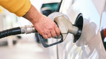 Топливо дорожает: цена на дизель превысила 2,10 евро за литр