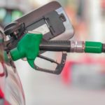 Топливо снова растёт в цене — водителям советуют не откладывать заправку